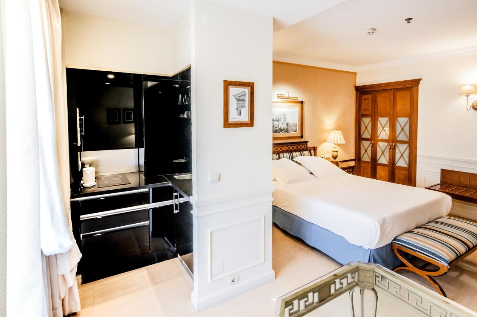Guadalpin Suites Marbella Dış mekan fotoğraf