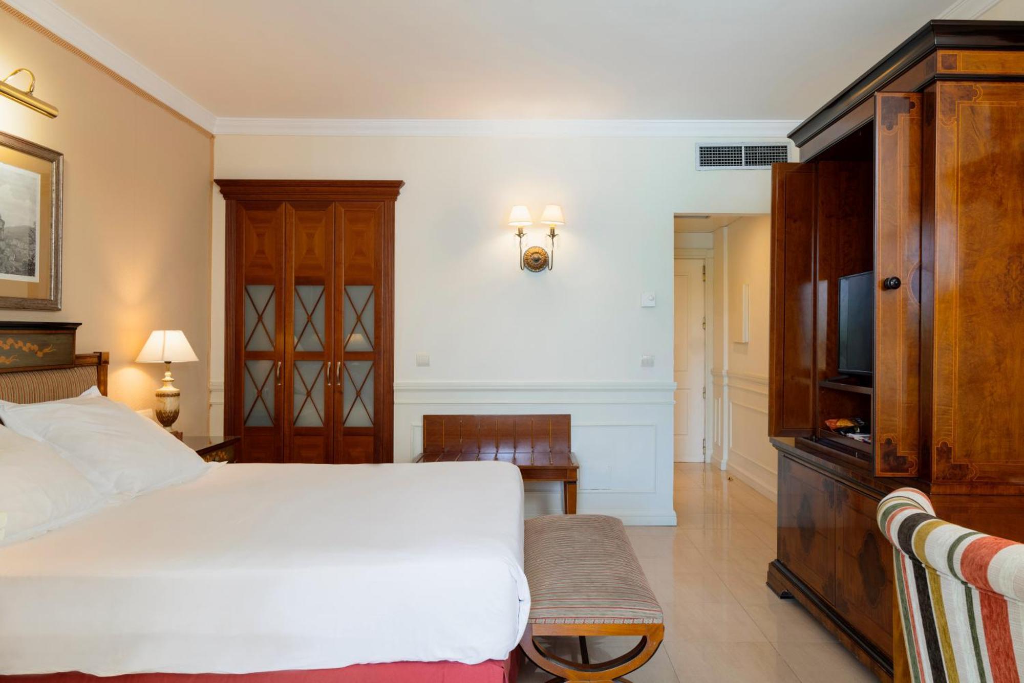 Guadalpin Suites Marbella Dış mekan fotoğraf
